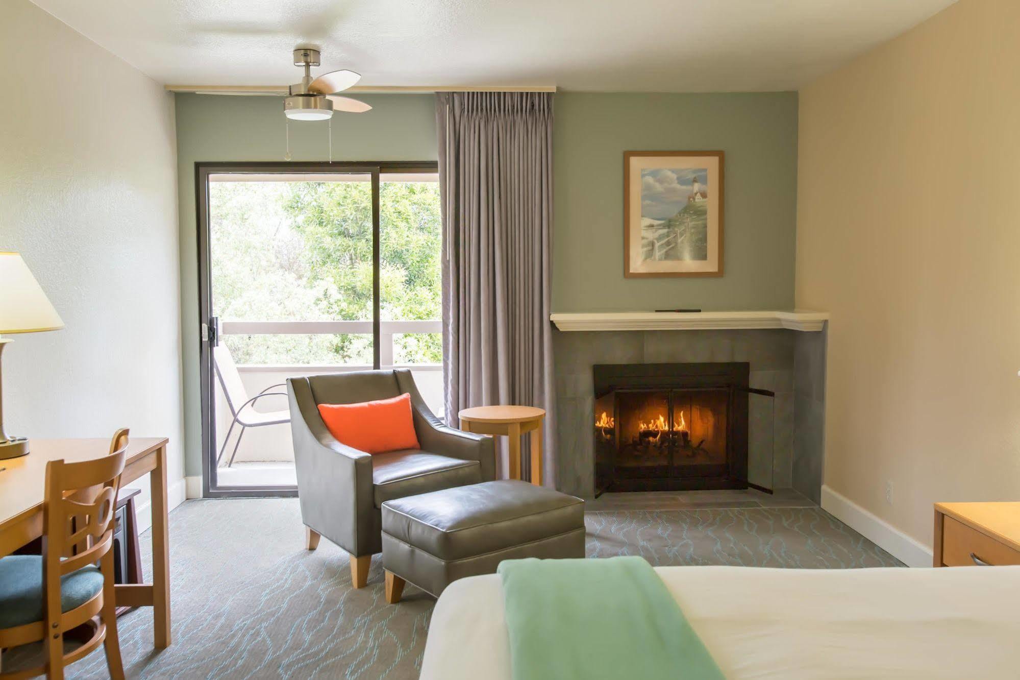 Inn Colton